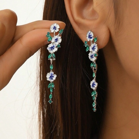 NIB 925 Plated Enamel Flower Inlay Drop Earrings with Crystal Accents - Picture 8 of 16